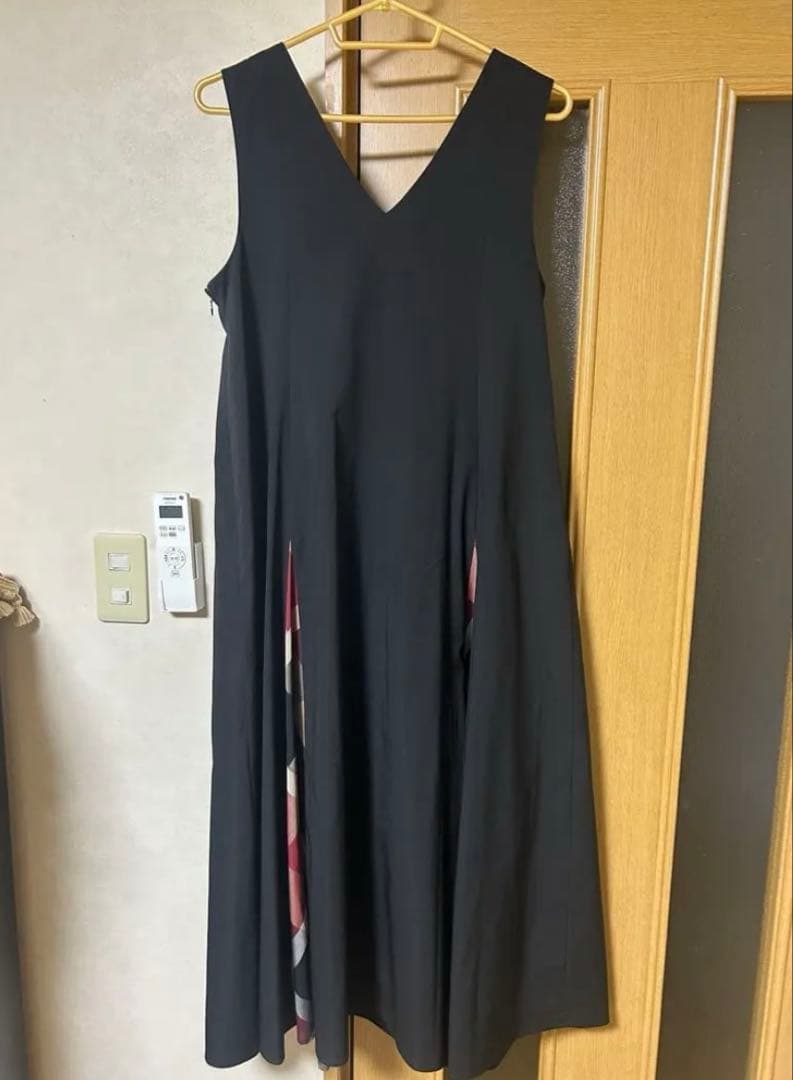 2025AW シルキータフタドレス40サイズ