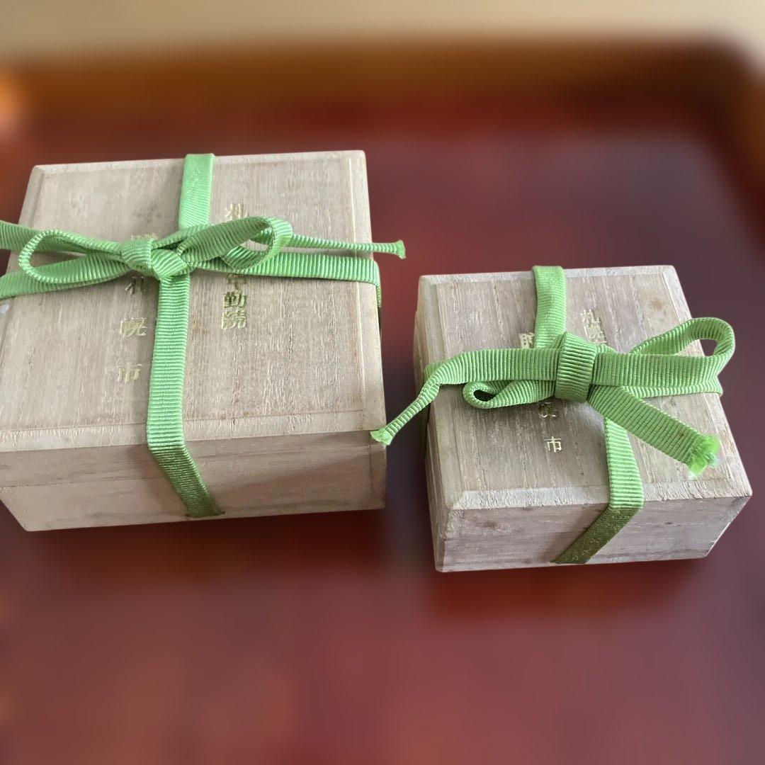 純銀製銀杯　刻印有り大小2枚　専用桐箱入り　97g