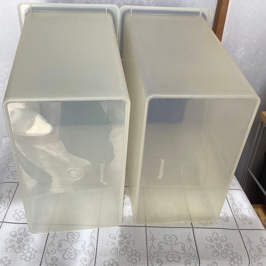 ☆*様 Tupperware 保存容器 半透明　10キロキーパー　米びつ　タッパ