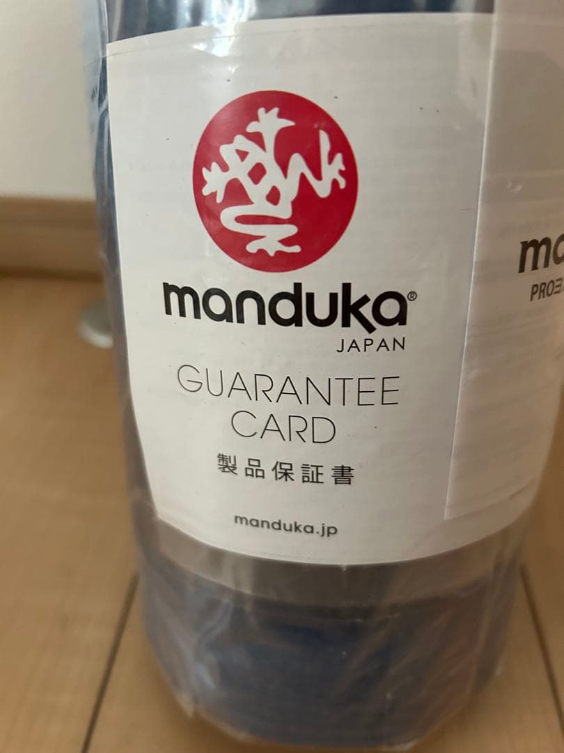 マンドゥカ　ヨガマット　6mm プロ　限定カラー