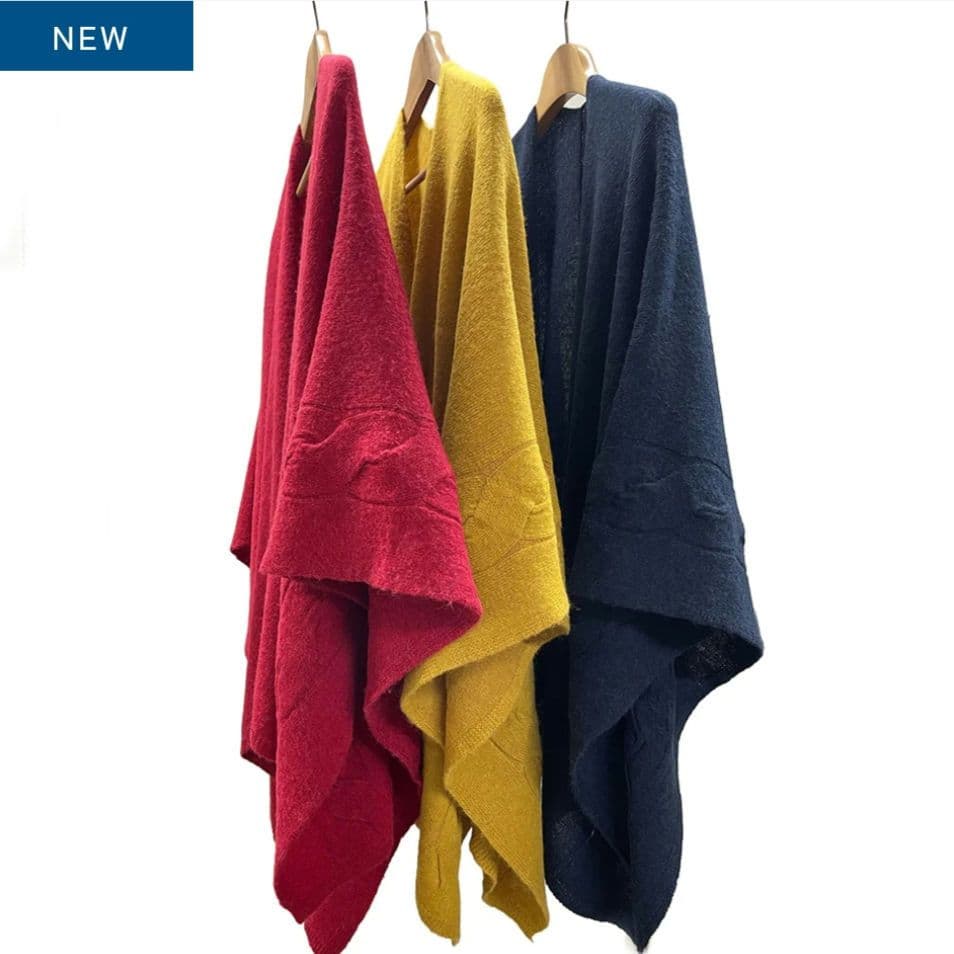 【試着のみ】mino \"五泉ニット tate 羽織るポンチョ なめらかアルパカ