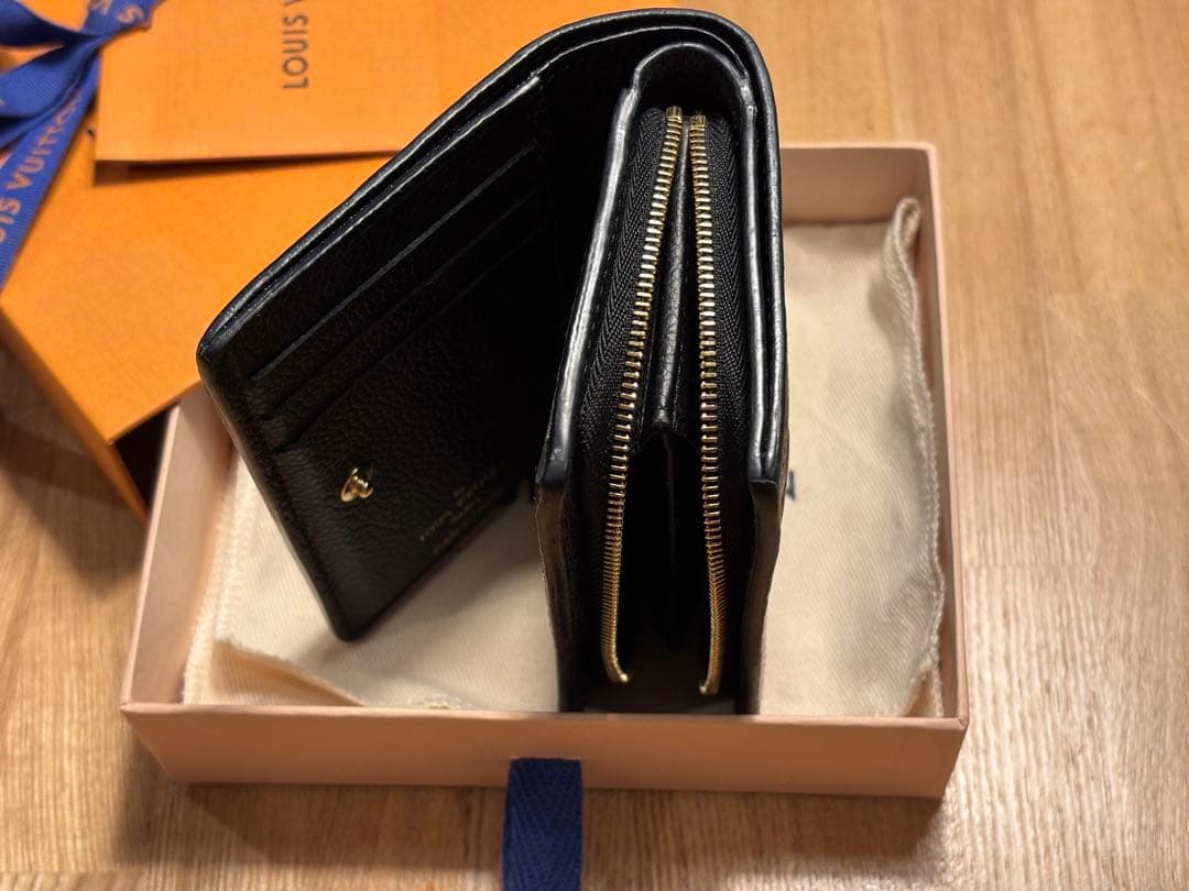 Louis Vuitton ミニ財布 M80151 ポルトフォイユ・クレア 黒