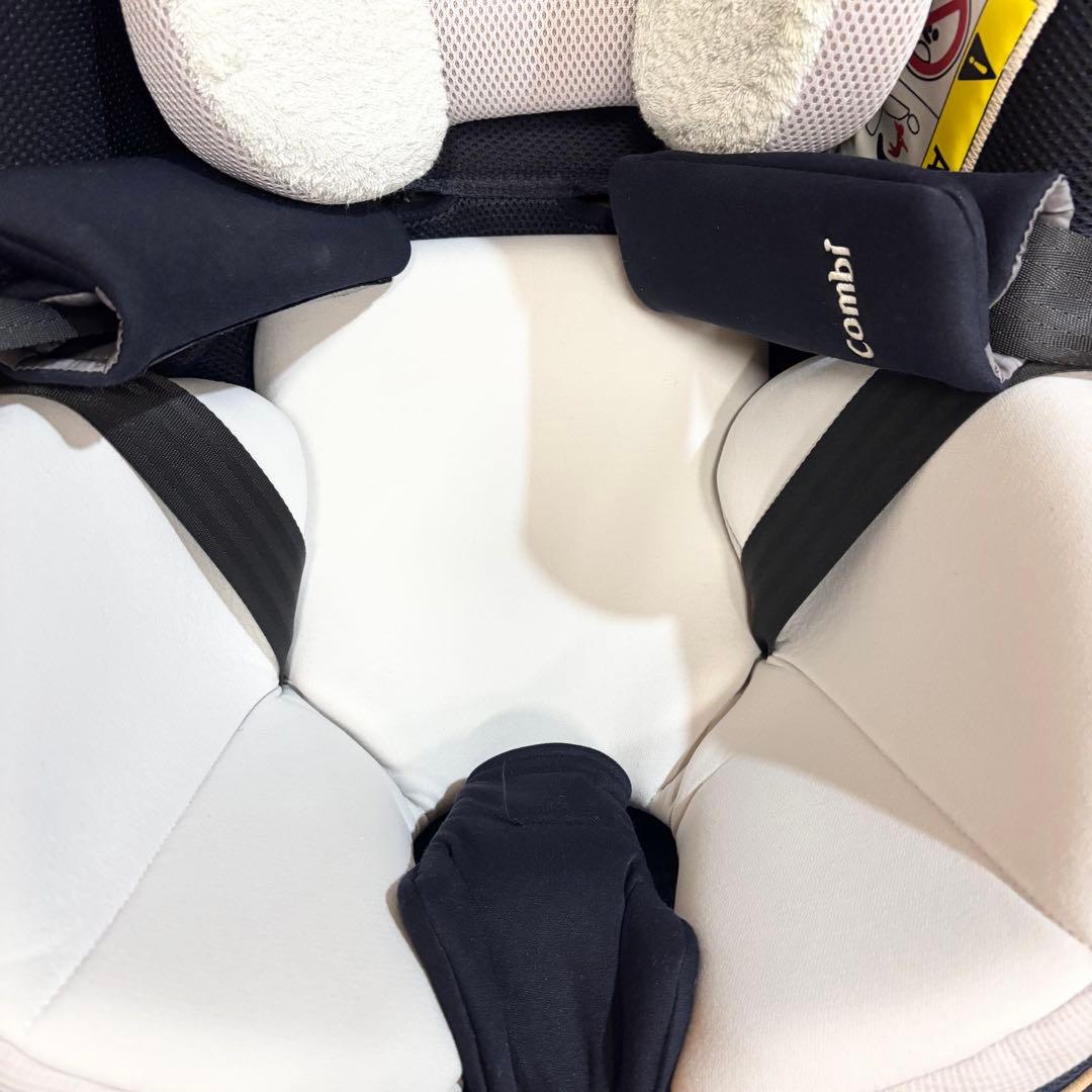 【美品】Combi コンビ クルムーヴスマート ISOFIX JL-590