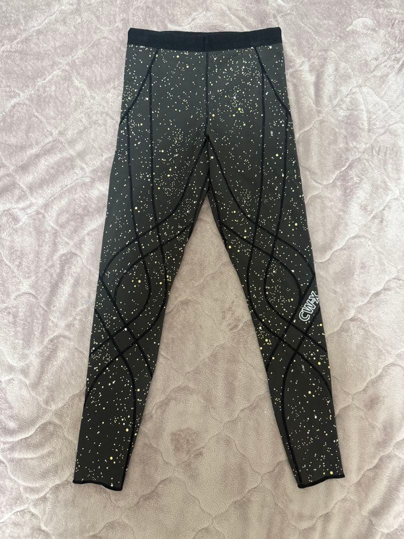 ✨新品未使用✨CW-X GENERATORモデルレディースMサイズ HZY669