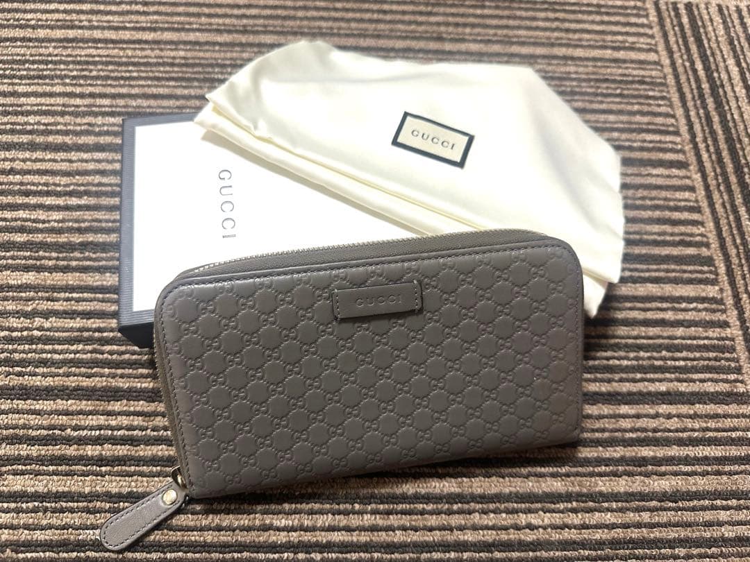 GUCCI グレー 長財布