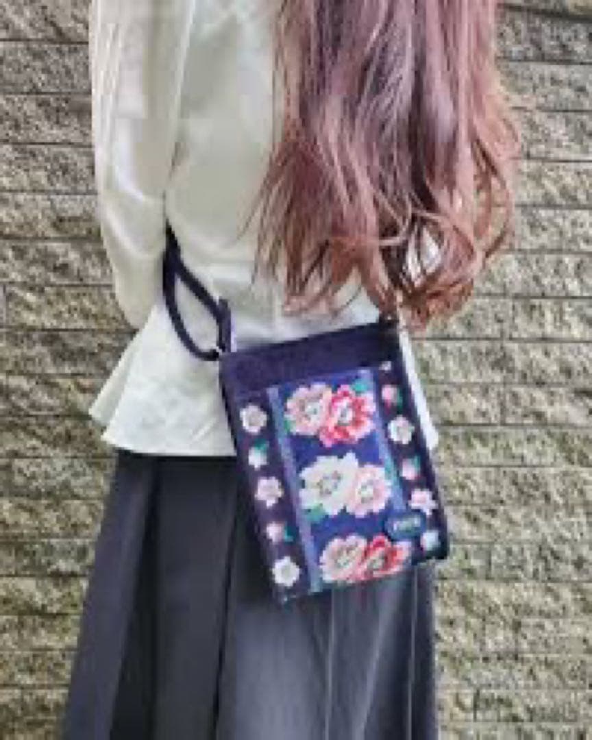 ★フェイラー ★アネモネパドドゥ　ショルダーバッグ　スマホケース