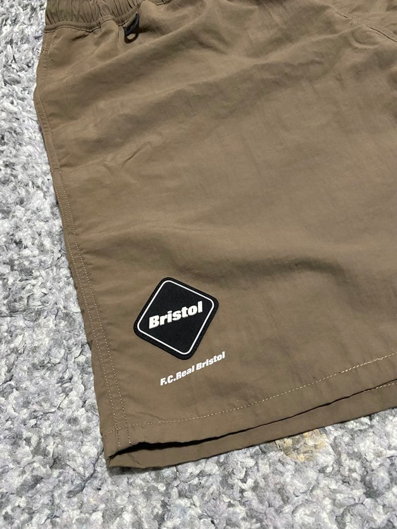 FCRB【極美品】2025 NYLON EASY SHORTS モカ サイズS