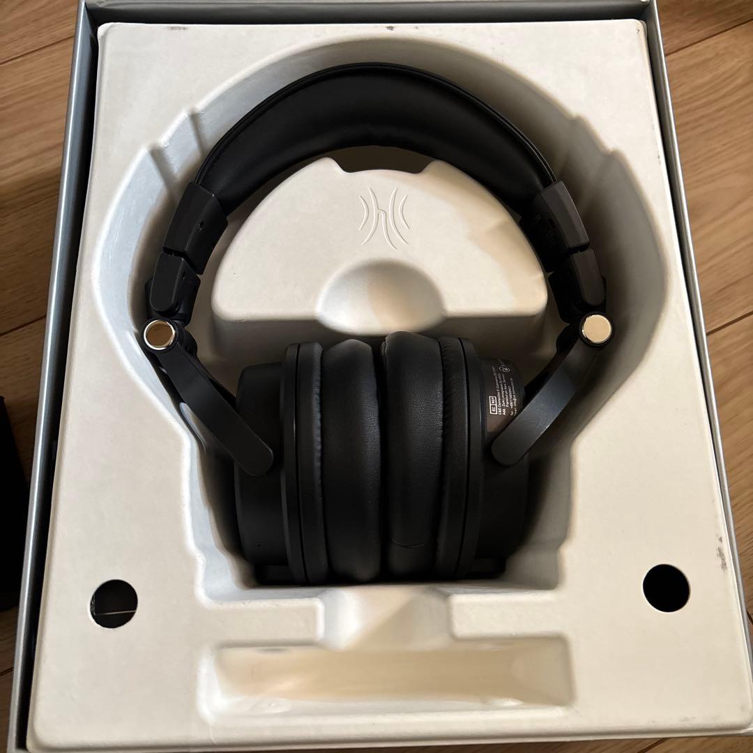 【美品】ワイヤレスヘッドホン OneOdio Studio Max 1