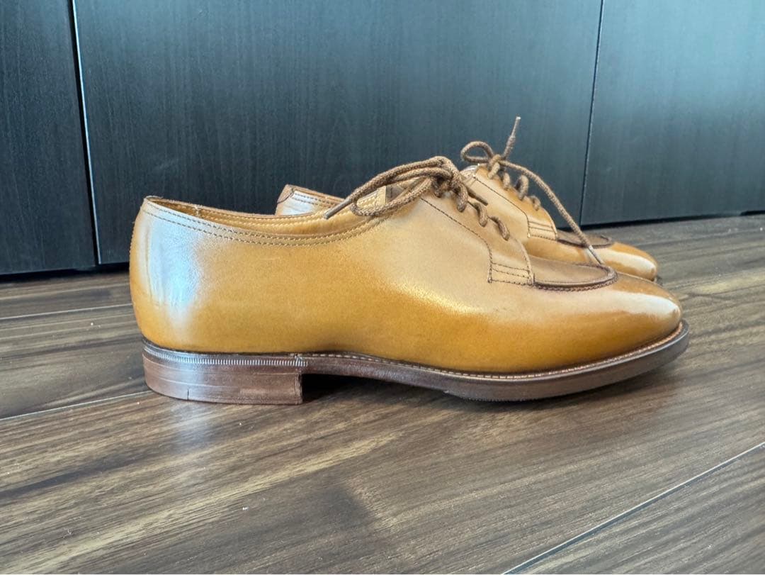 ジョンロブ　レディース