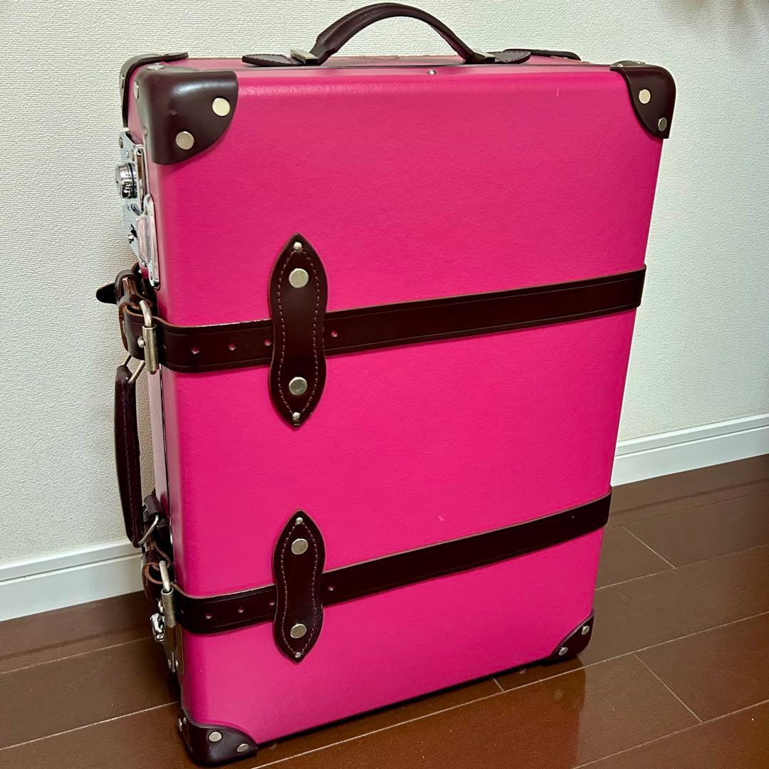 グローブトロッター　スーツケース　ピンク