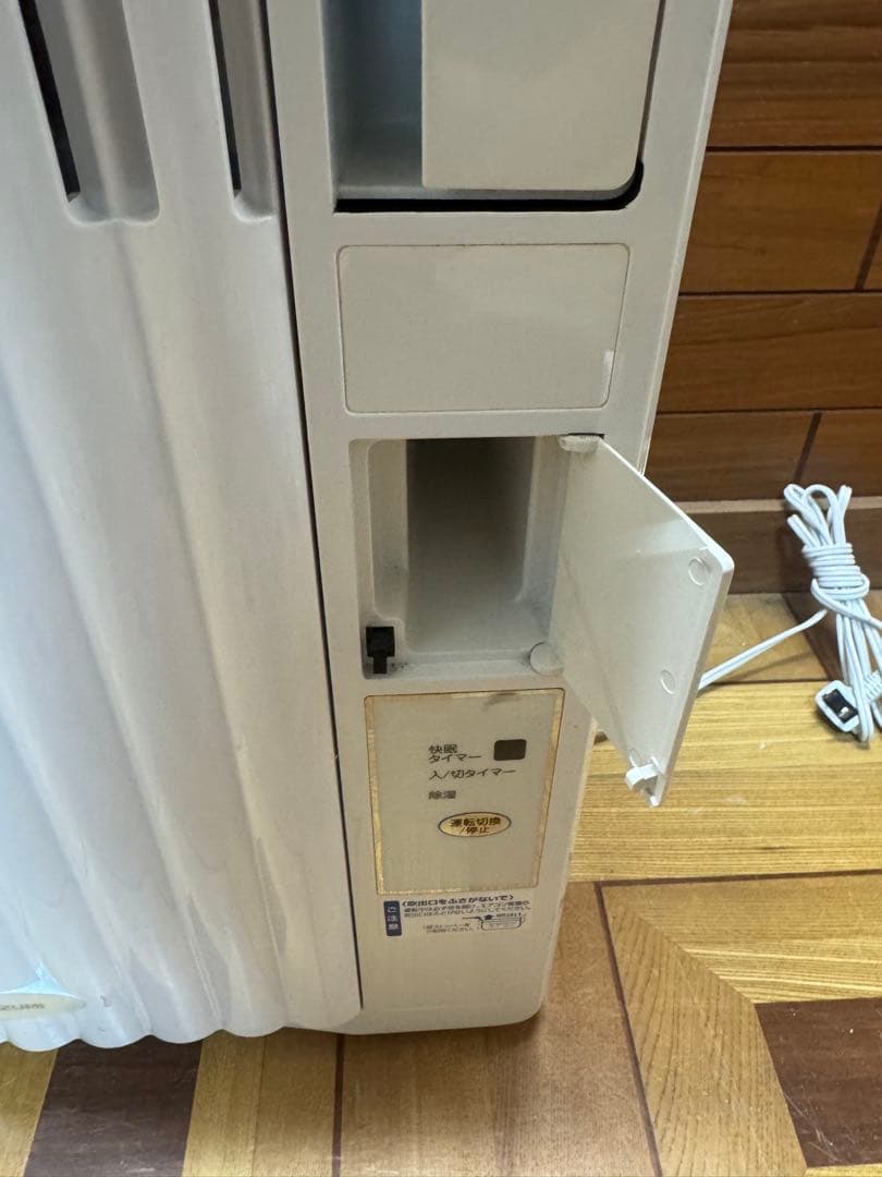 KOIZUMI　コイズミ　ウィンドウエアコン　窓用エアコン　KAW-1673