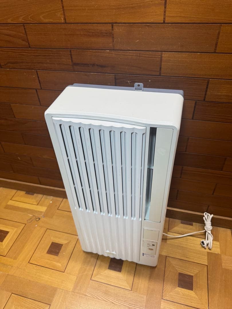 KOIZUMI　コイズミ　ウィンドウエアコン　窓用エアコン　KAW-1673