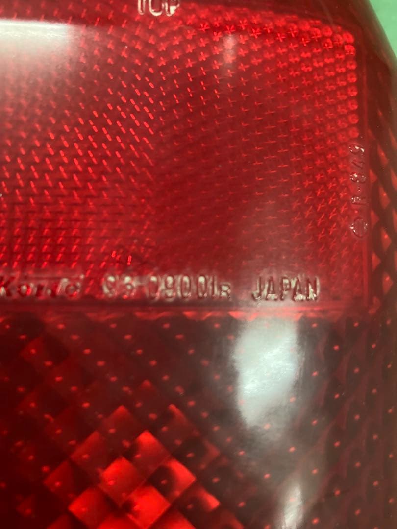 ランドクルーザー70系78 ロング　純正テールランプ左右