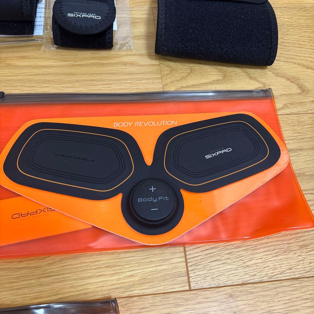 MTG SIXPAD EMSトレーニングデバイス　セット