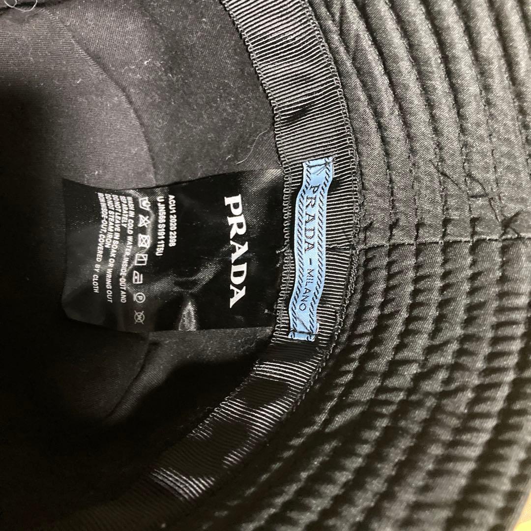 PRADA・キャップ・白・レディース、