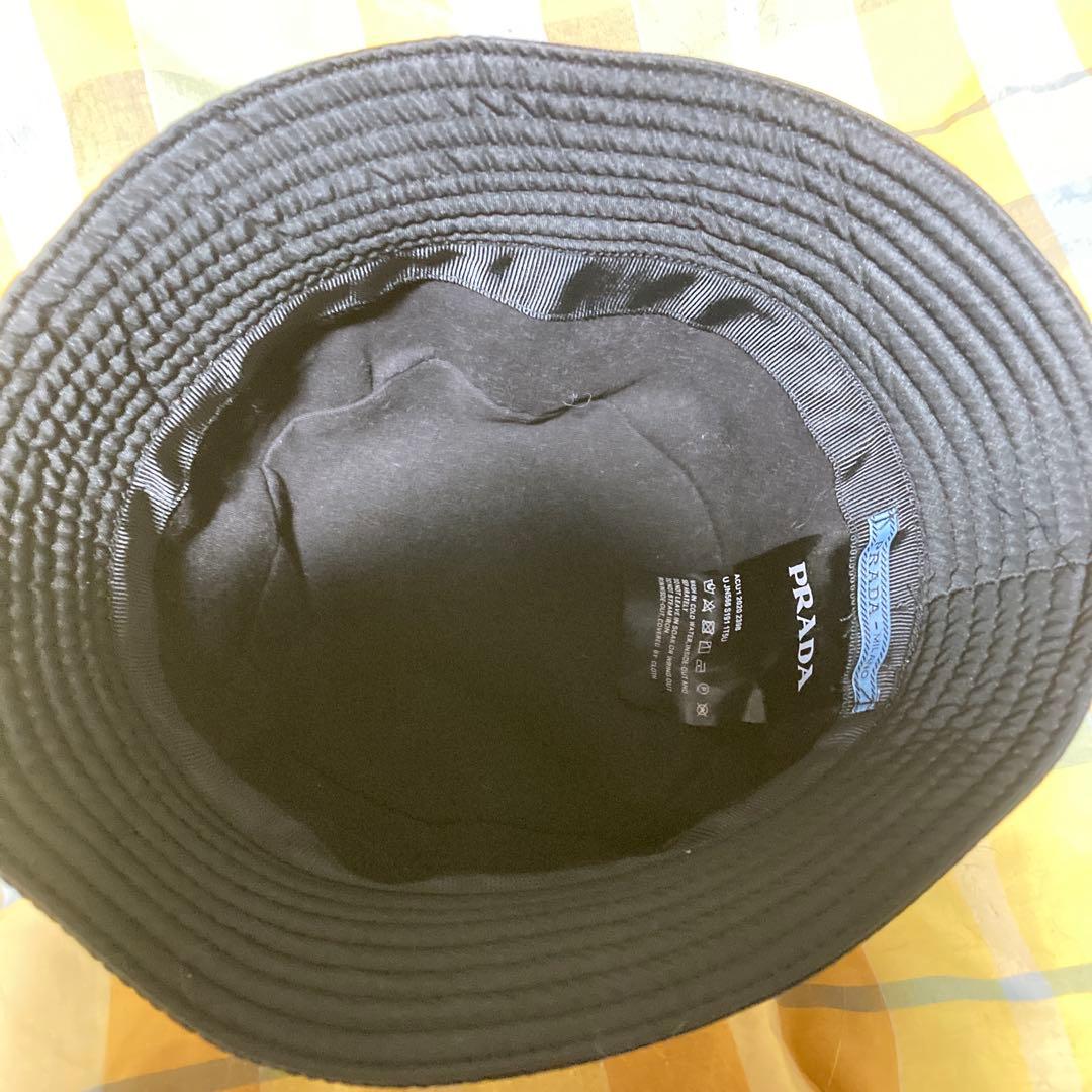 PRADA・キャップ・白・レディース、