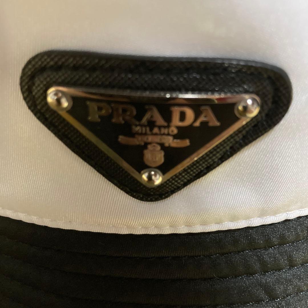 PRADA・キャップ・白・レディース、