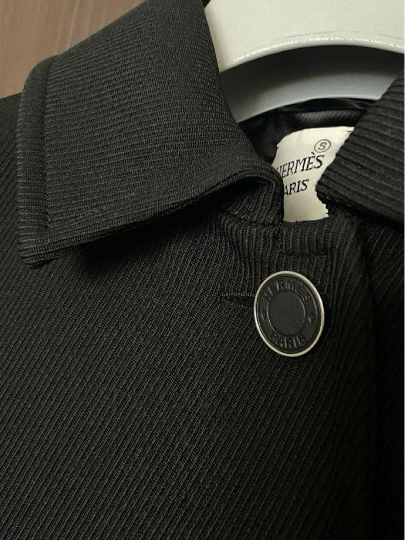 【新品未使用】エルメス　コート　黒　40 レディース