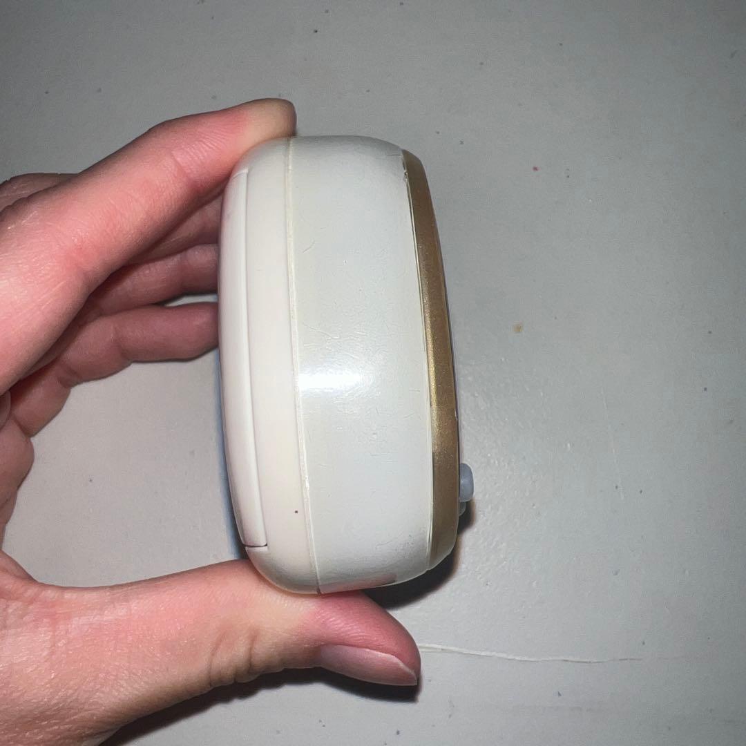 バンダイ たまごっち4U ホワイト/ゴールド