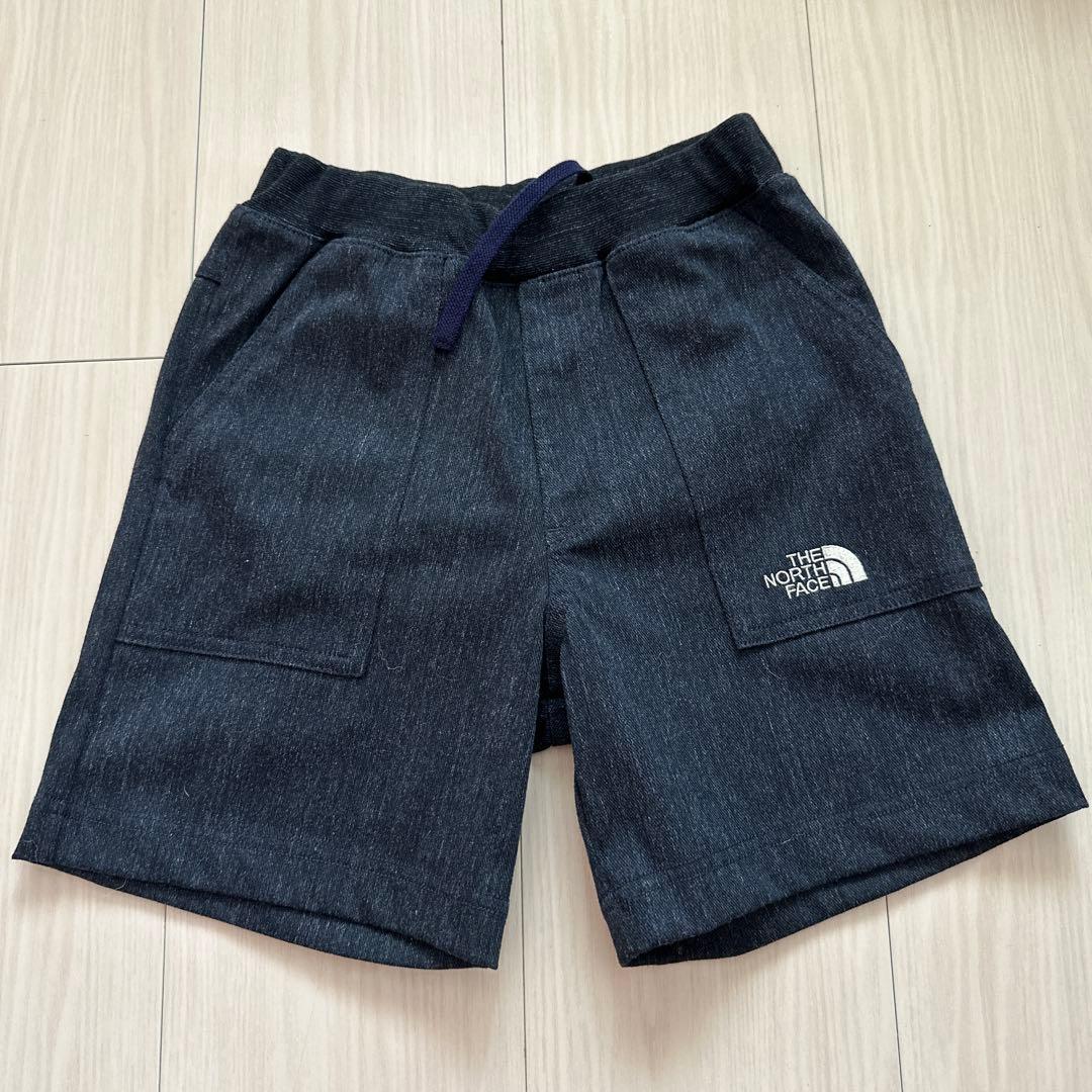 THE NORTH FACE Tシャツとショートパンツセット 120