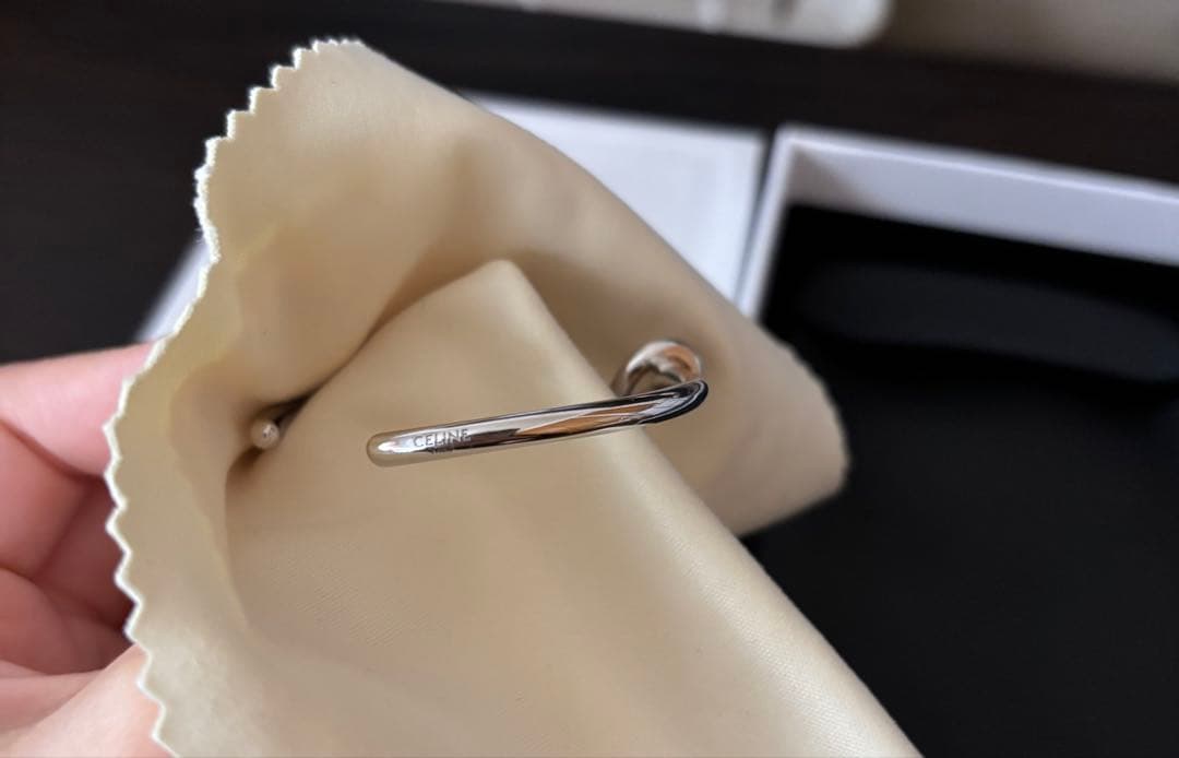 CELINE ノットバングル_シルバー