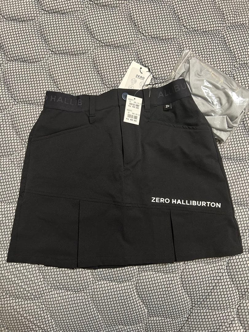 ゼロハリバートン　スカート