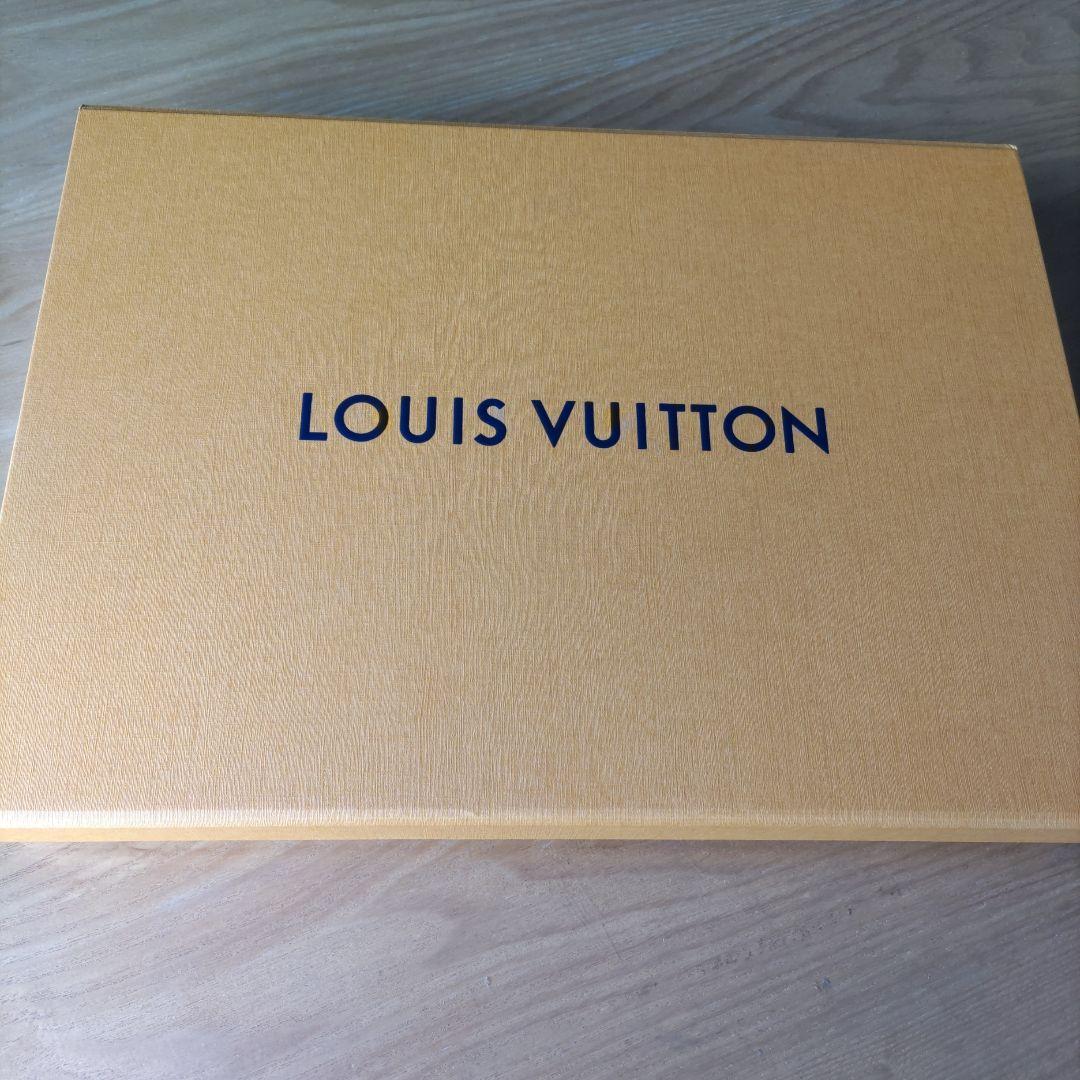 Louis Vuitton ルイヴィトン　エシャルプヘルシンキ　カシミヤマフラー