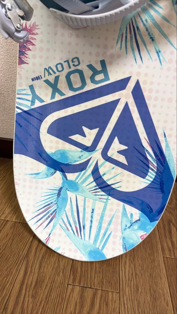 ROXYスノーボード138CMカバー付き