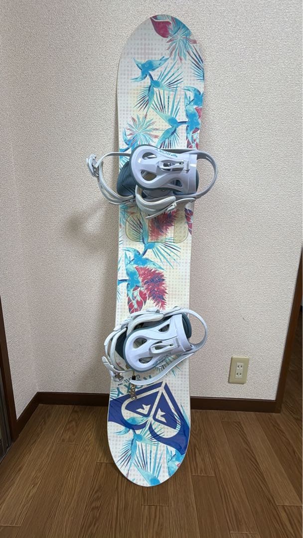 ROXYスノーボード138CMカバー付き
