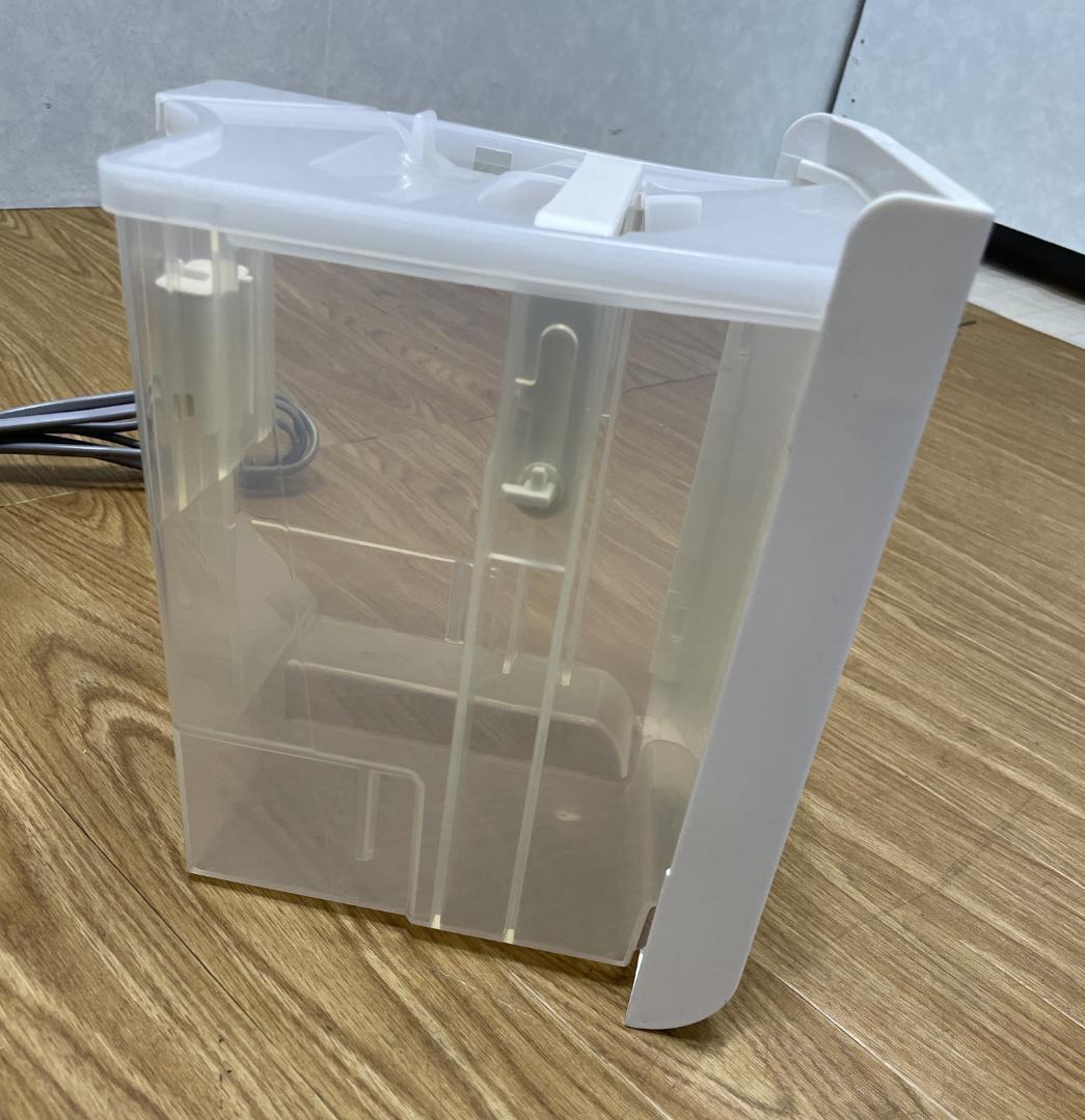 Y♢228 シャープ 衣類乾燥除湿機 CV-N120-W