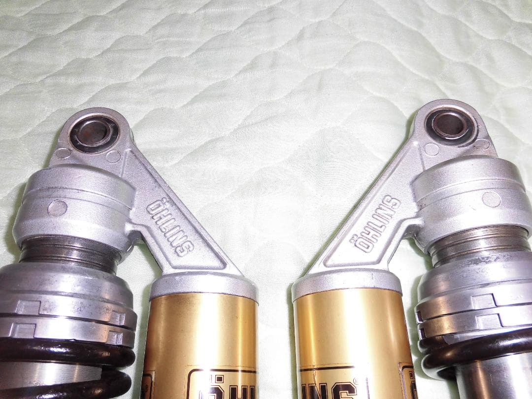 XJR 1200 オーリンズ　リアサスペンション　ＸＪＲ400にも