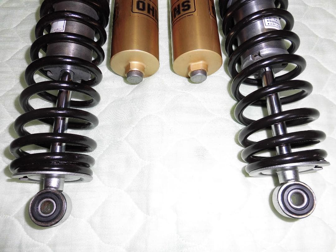 XJR 1200 オーリンズ　リアサスペンション　ＸＪＲ400にも