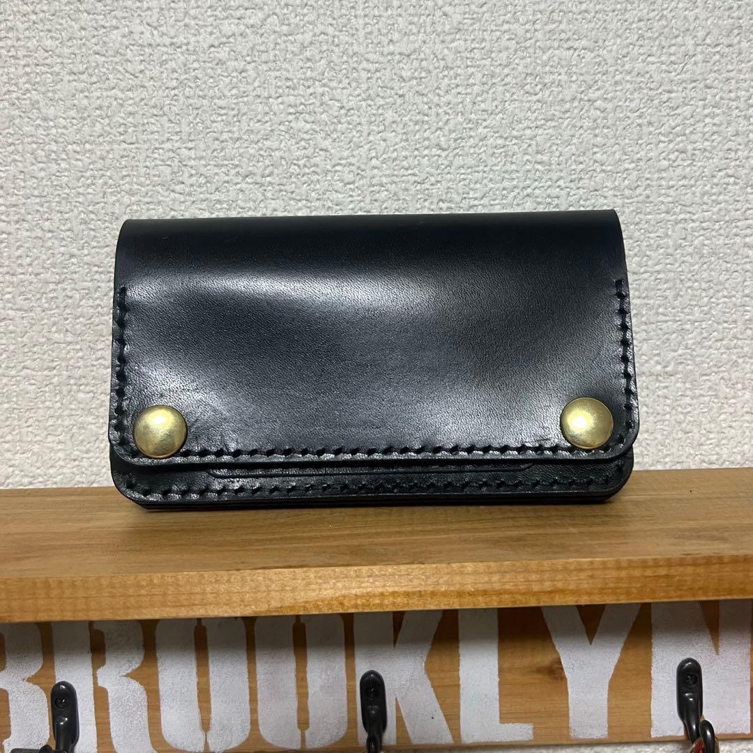 ミドルトラッカーウォレット　北米産ステアハイド