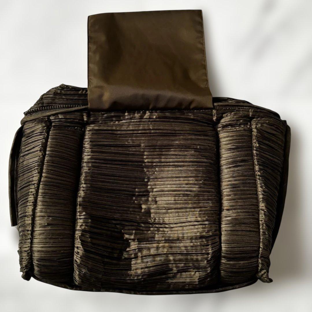 PLEATS PLEASE プリーツプリーズ ショルダーバッグ カーキブラウン