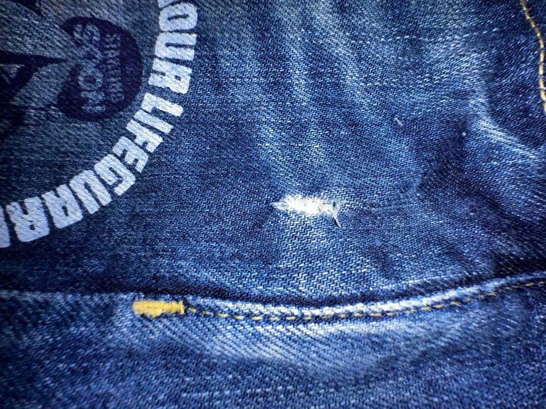 レア ヒステリックグラマー ショートパンツ ロゴ、スタッズ付き