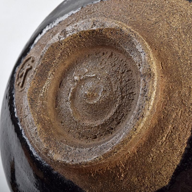 茶道具　楽吉左衛門　黒楽茶碗　時代箱付 　V　R9407