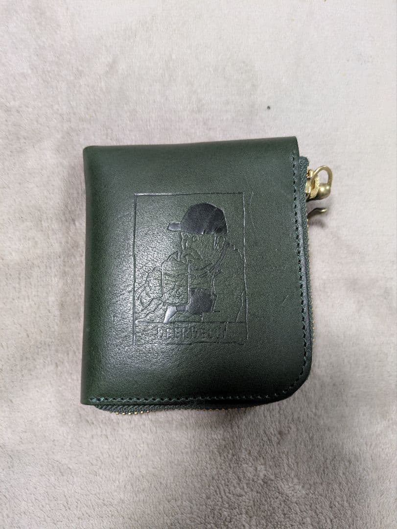 最終お値下です。ビアベリー　二つ折り財布　グリーン