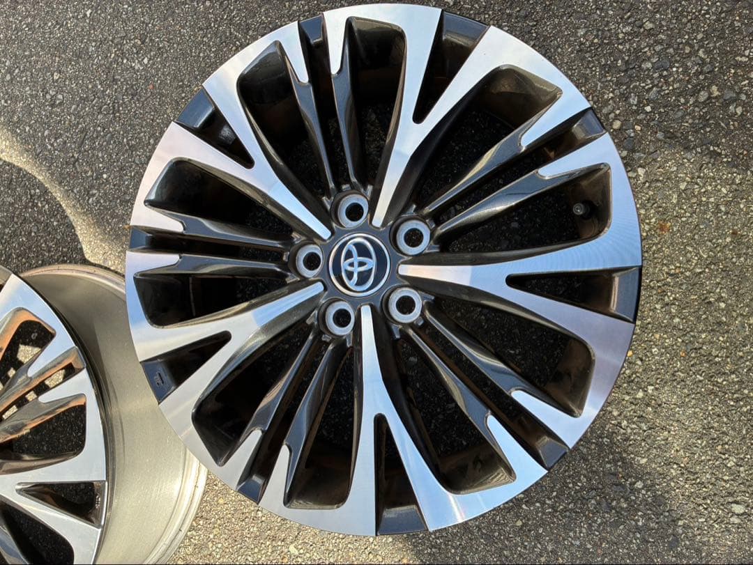 トヨタ ヤリスクロス 純正 18インチ ホイール 4本