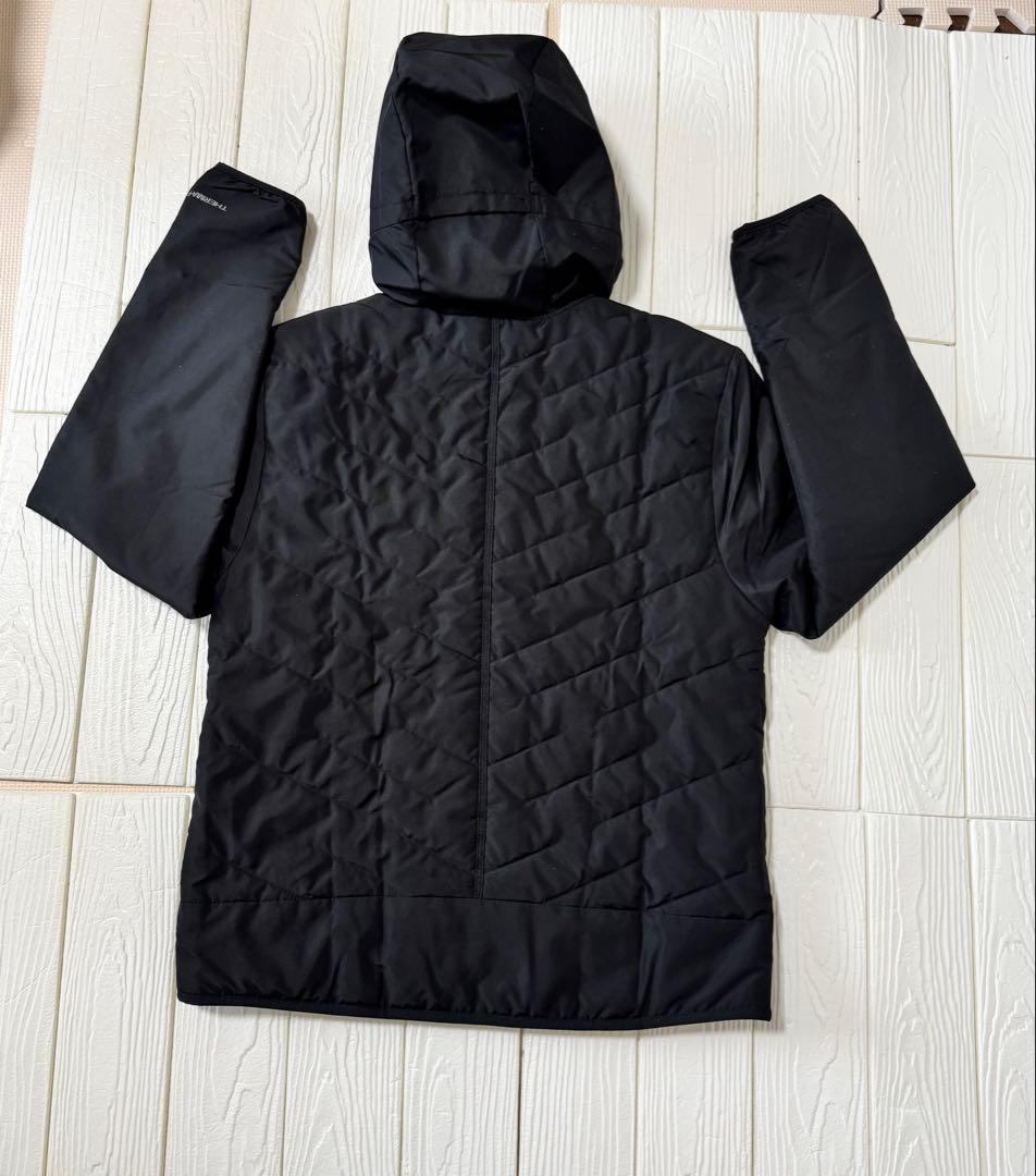 ナイキ ランニングジャケット　中綿ジャケット　メンズ　Ｌ　黒　ランニングウェア