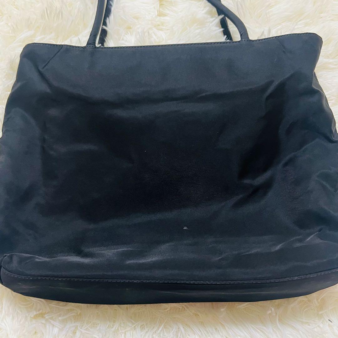 PRADA ナイロン トートバッグ ブラック 三角ロゴ　イタリア製