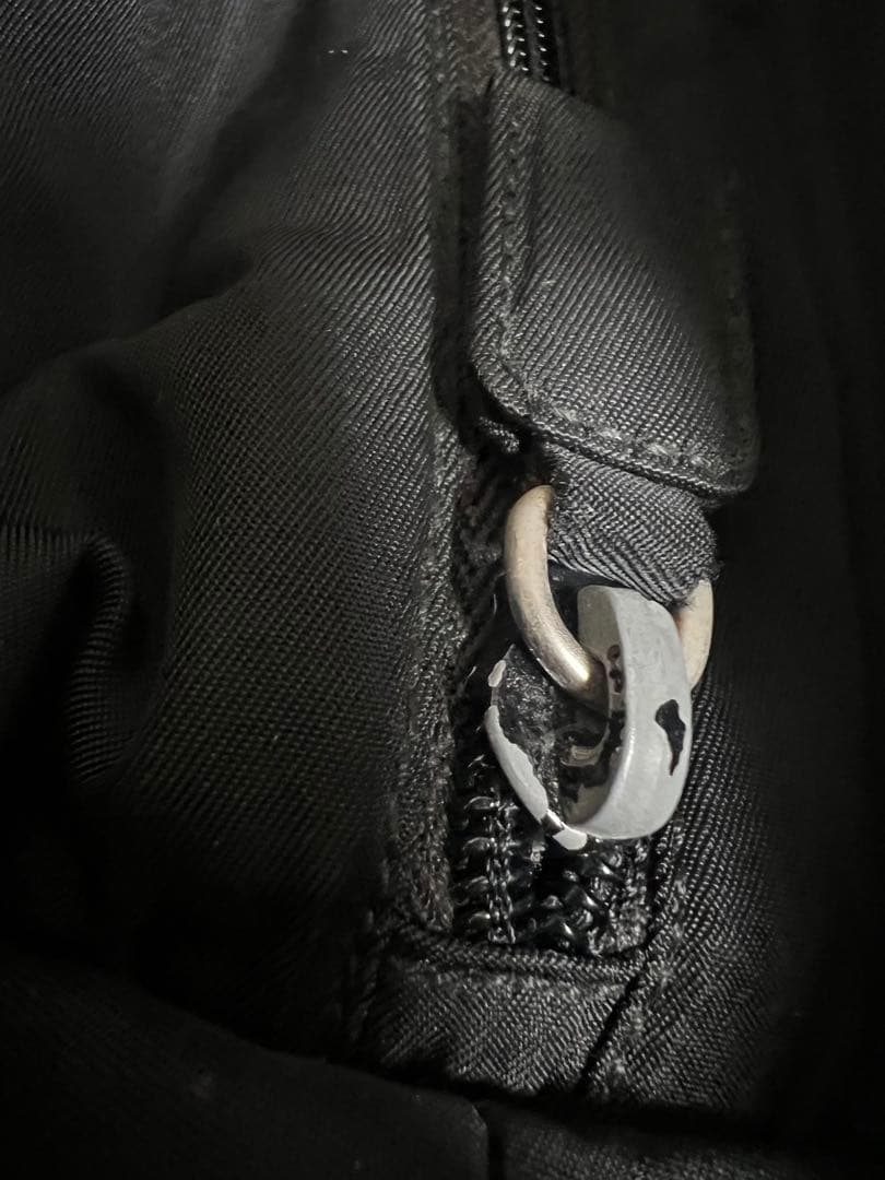 PRADA ナイロン トートバッグ ブラック 三角ロゴ　イタリア製