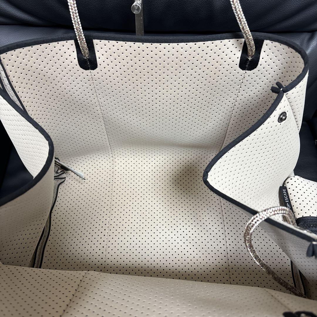 【大人気】極美品　ステイトオブエスケープ　 トートバッグ　ベージュ　大容量