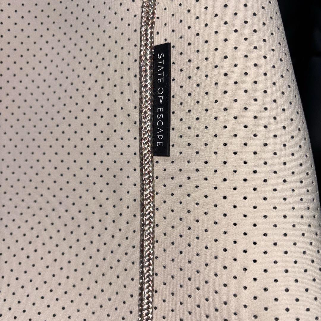 【大人気】極美品　ステイトオブエスケープ　 トートバッグ　ベージュ　大容量