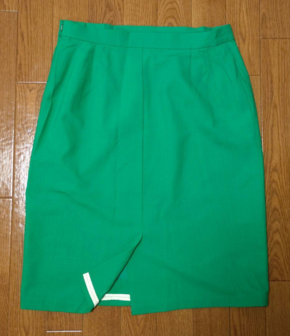 イブサンローラン　グリーン　セットアップ