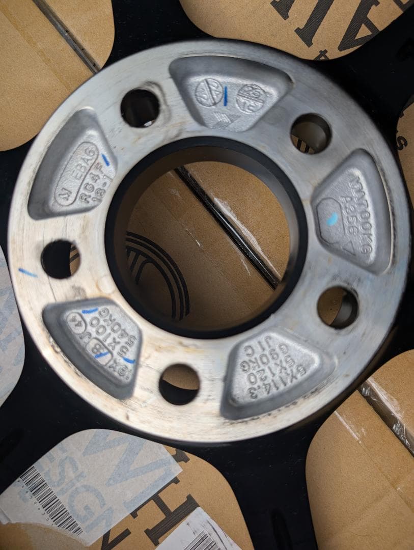 ADVANN 　RG4 　8J-18 5H　114.3 ＋44 ＳＧＢ（１本）