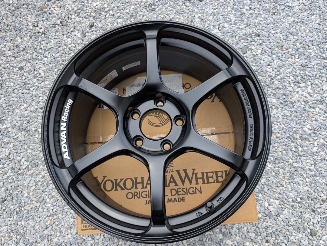 ADVANN 　RG4 　8J-18 5H　114.3 ＋44 ＳＧＢ（１本）