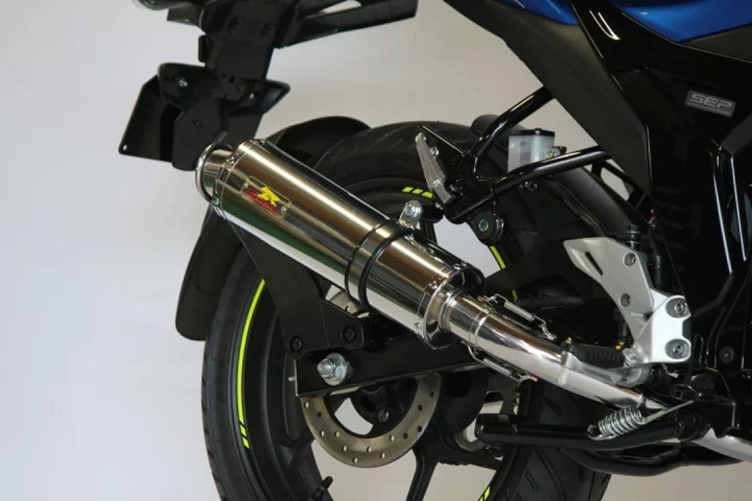 専用Realizeジクサー150 8BK-ED131 22Racing マフラー