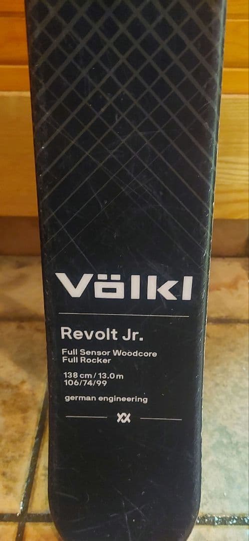 Völkl 140センチ　スキー イエロー バインディング付き