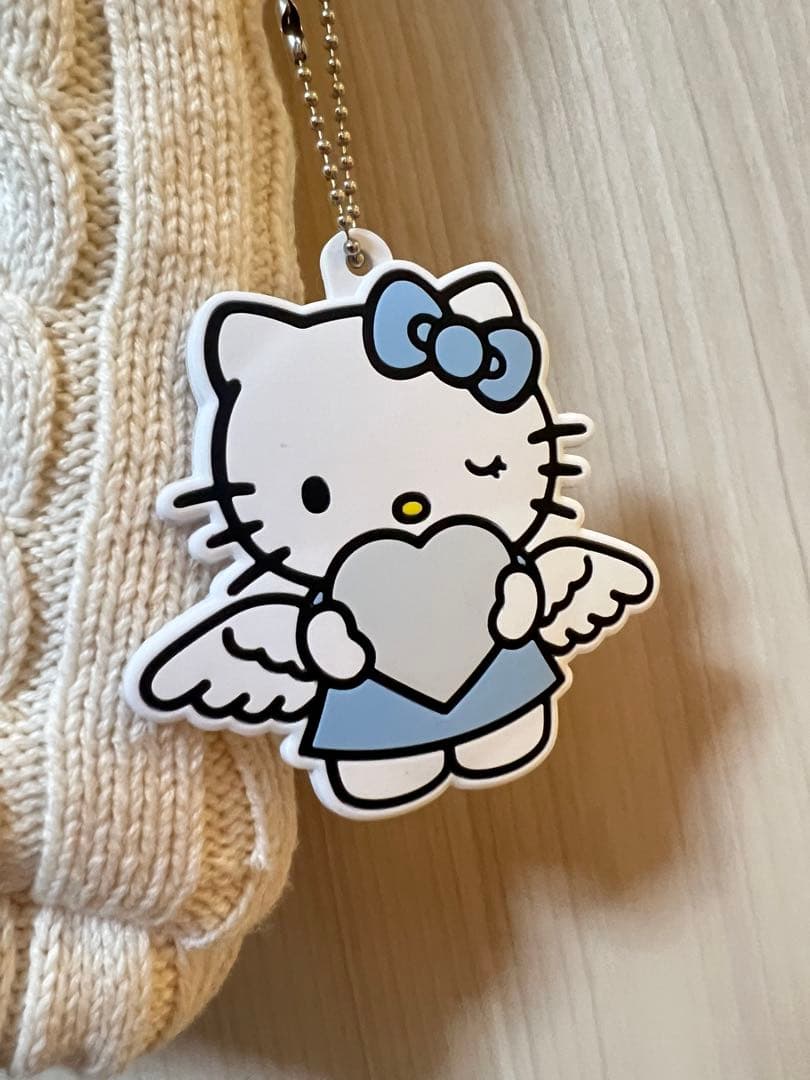 【新品】Forever21 サンリオ コラボ ニットベスト キティちゃん