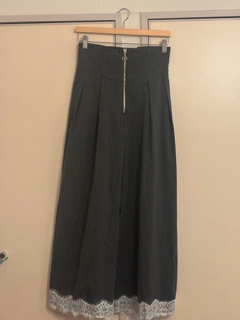 【最終お値下げ】POPPY パンツ